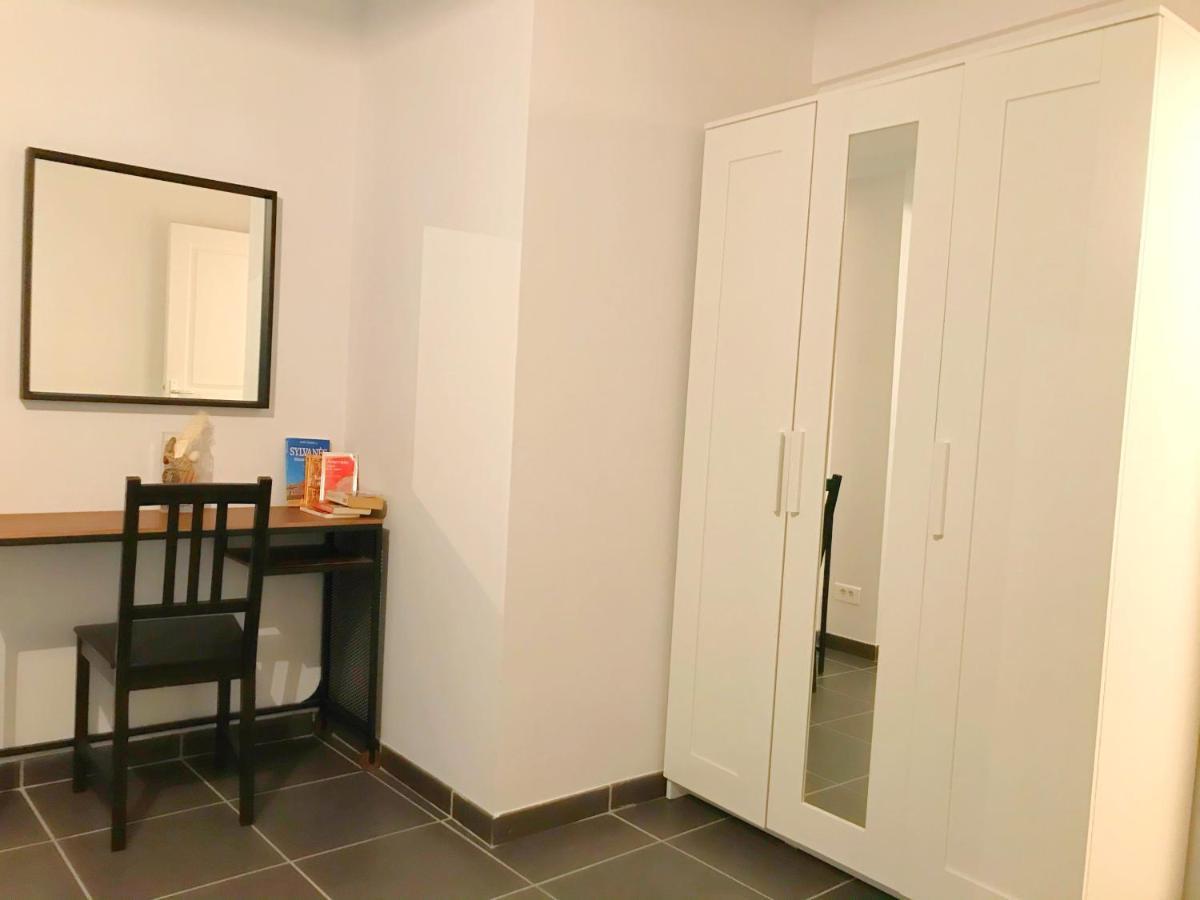 Appartement En Plein Centre Ville Apt Buitenkant foto